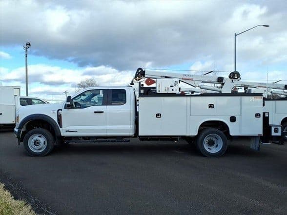 2026 Ford F550 SD XL image 1