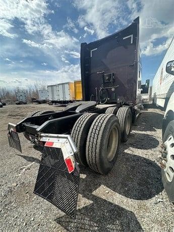 2020 Kenworth T680 image 4