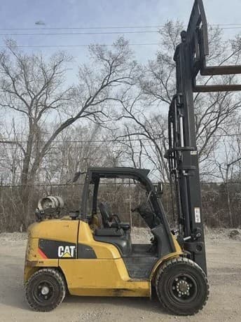 2017 Caterpillar GP55N1 image 8