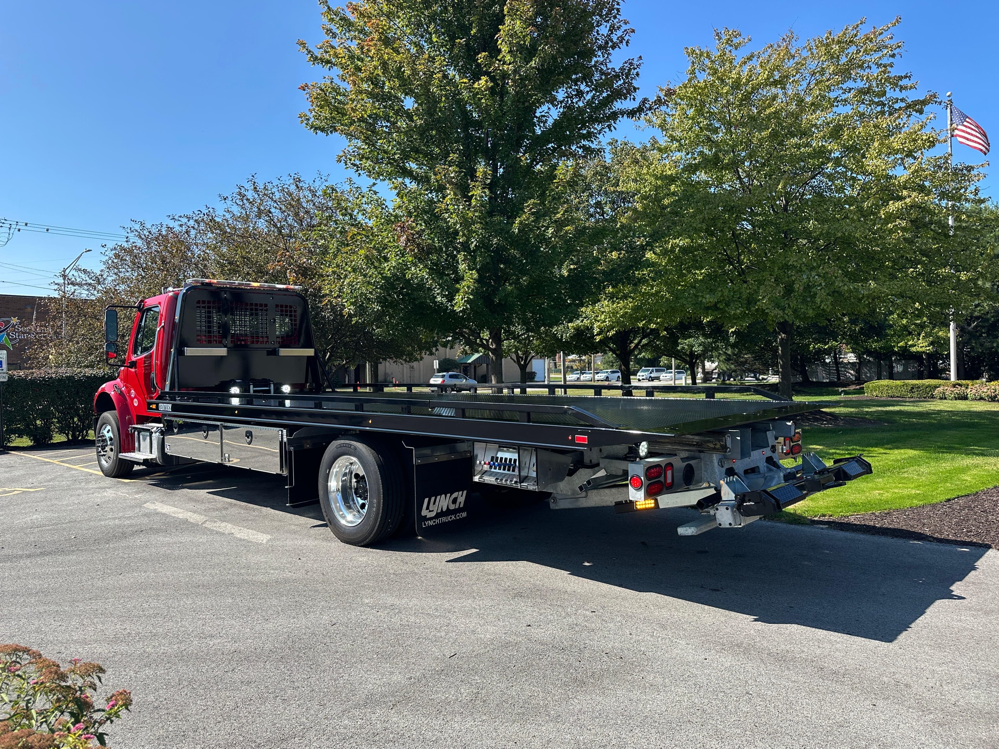 2025 Freightliner M2 106 Medium Duty WITH A CENTURY 24' STEEL CARRIER  (SK#: 6037C) image 3