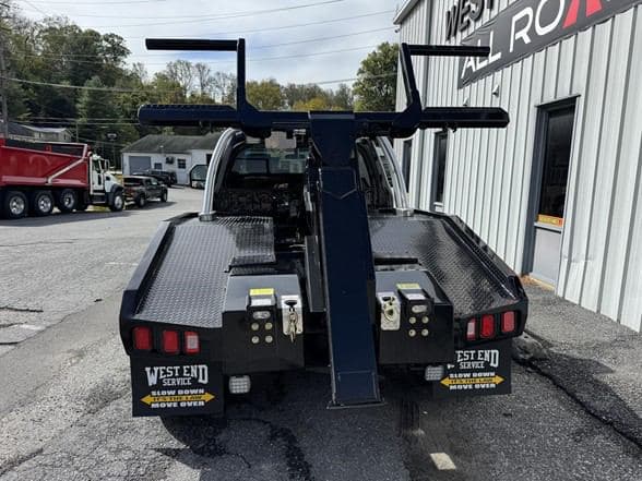 2024 Ford F450 XLT image 4