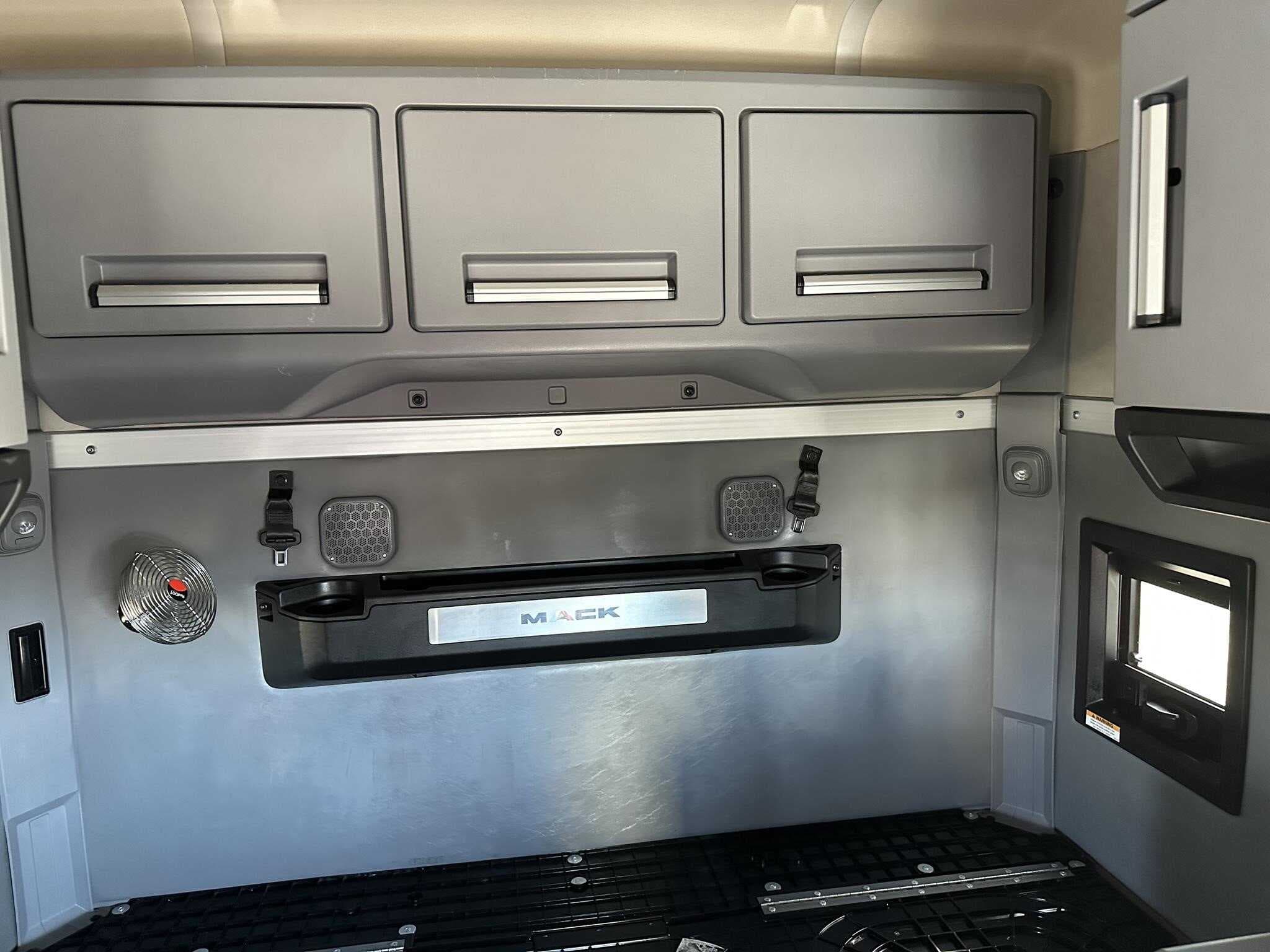 Used 2022 MACK ANTHEM Conventional - Sleeper Truck image 11