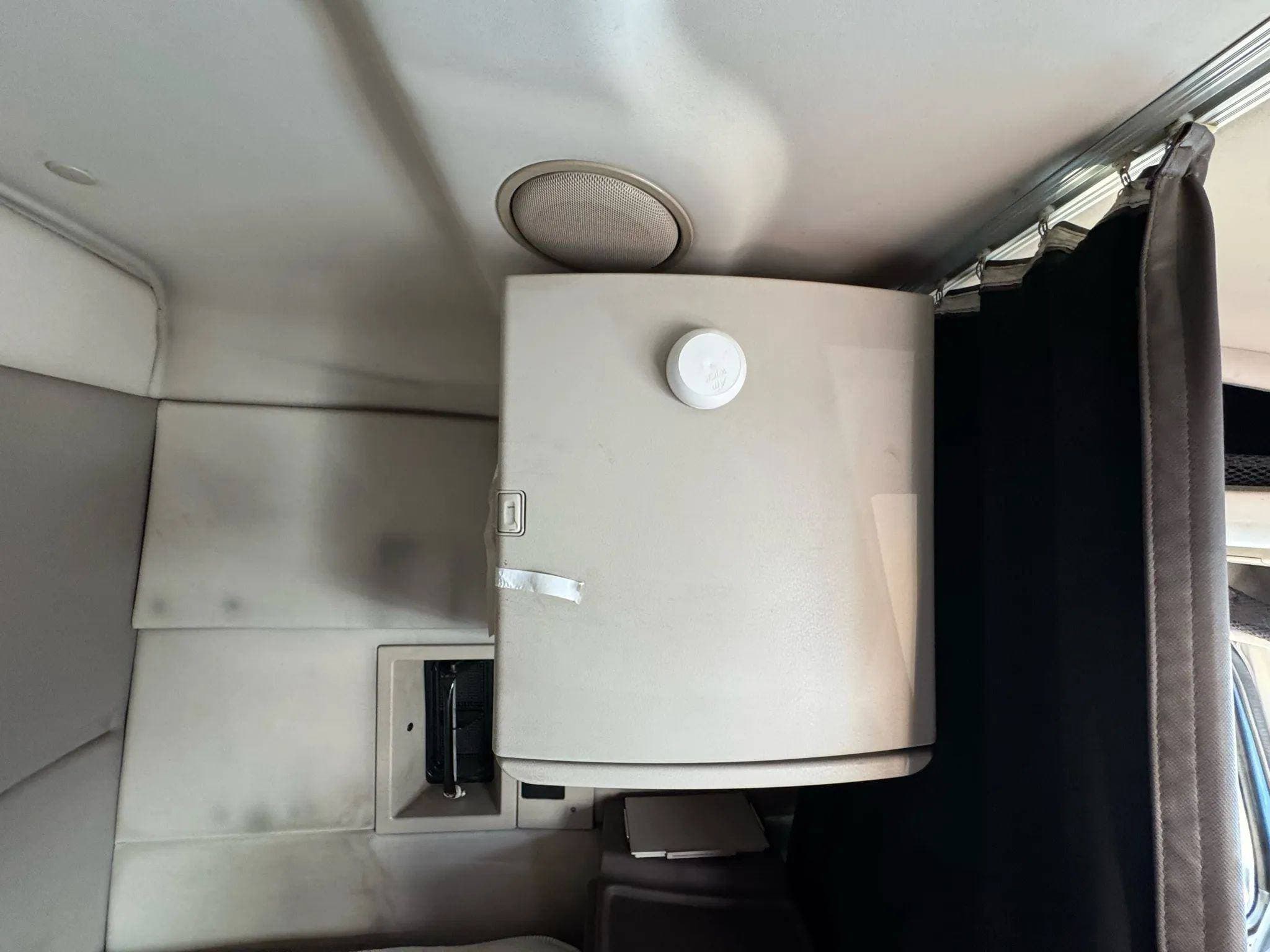 2012 Volvo VNL image 72