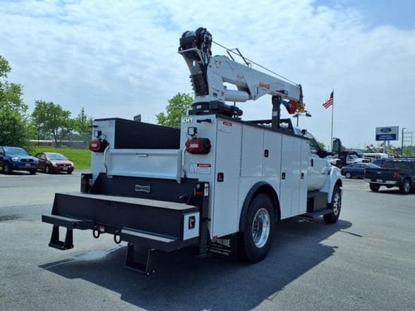 2025 Ford 4143D image 5