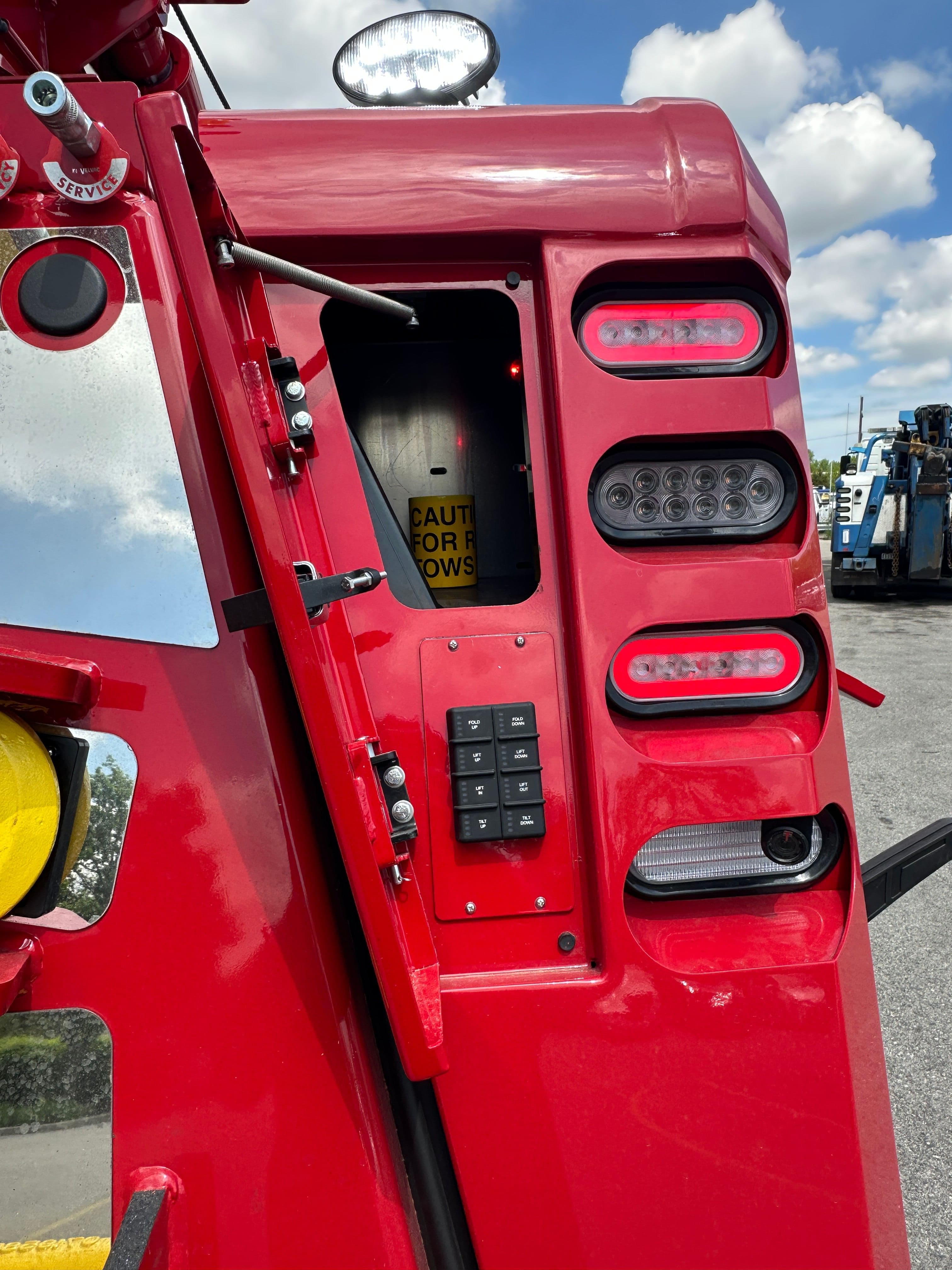 2025 Peterbilt 589 589 WITH A CENTURY 1150  (SK#: 6063C) image 21