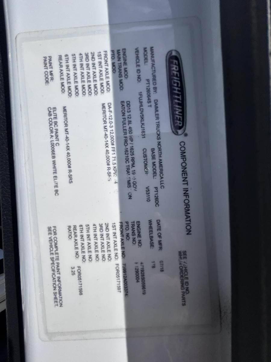 2019 Freightliner Cascadia 113 image 7