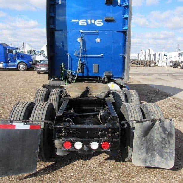 2020 Kenworth T680 image 3