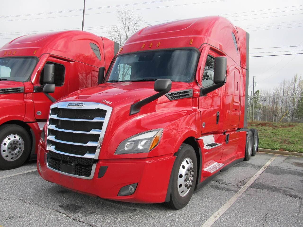 2023 Freightliner Cascadia 126 image 1