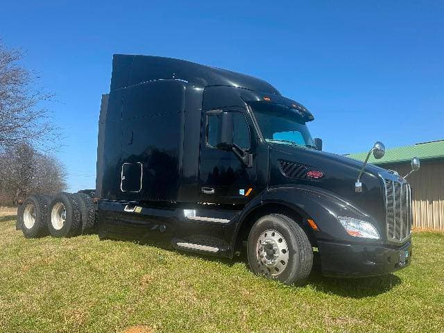 2019 Peterbilt 579 image 6