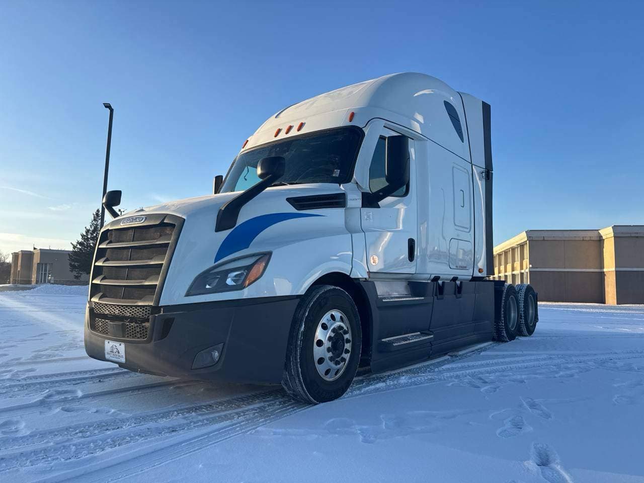 2022 Freightliner Cascadia image 1