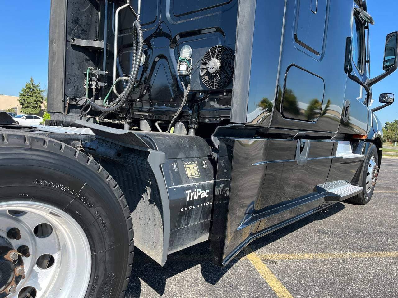 2022 Freightliner Cascadia 126 #1185 image 7