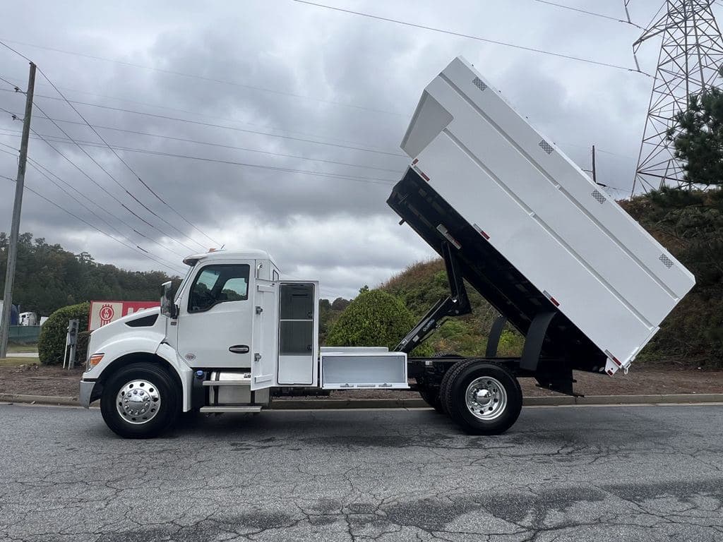 New 2026 KENWORTH T280 image 14