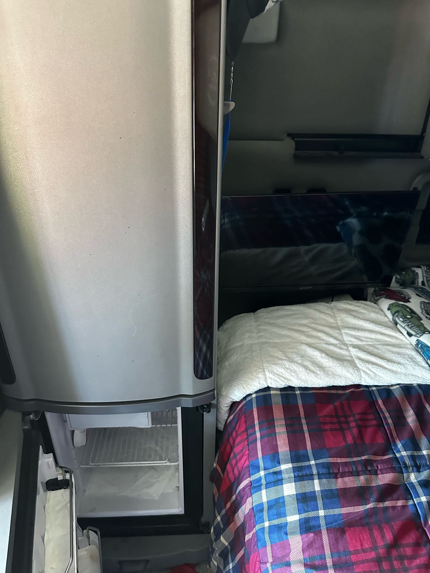 2015 Peterbilt 579 image 11