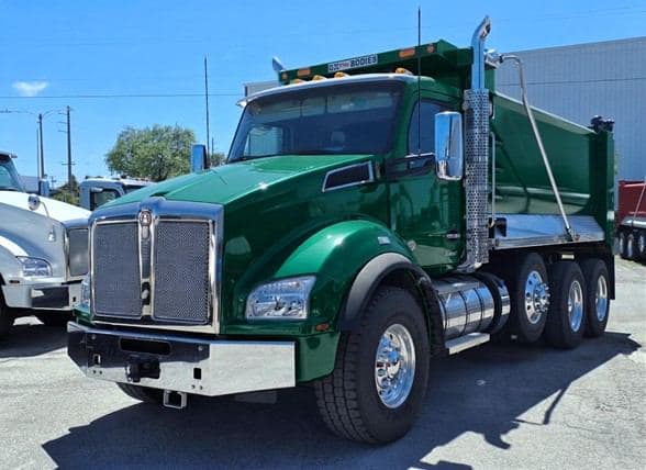 2026 Kenworth T880 image 1