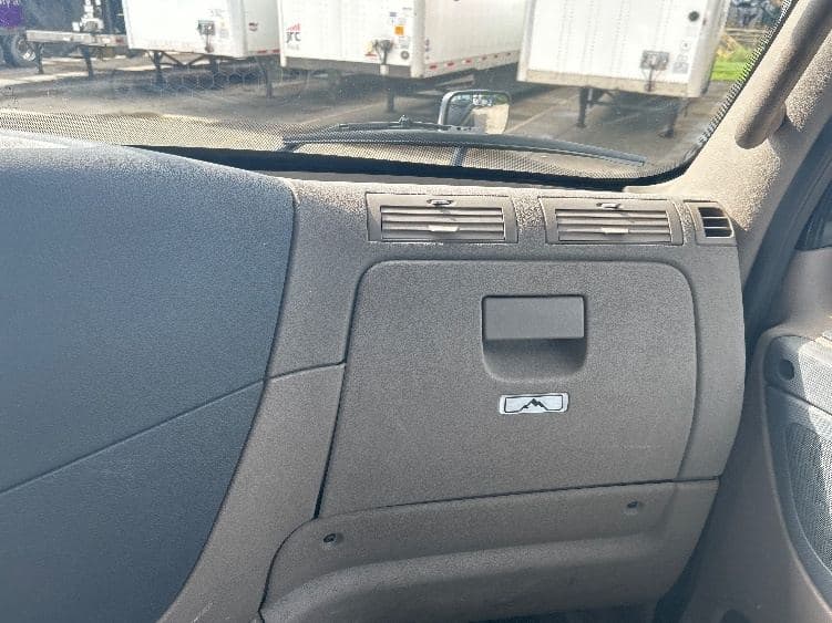 2019 Freightliner Cascadia 12564ST Day Cab | Detroit DD15 455 HP | 6x4 | Air Ride image 12