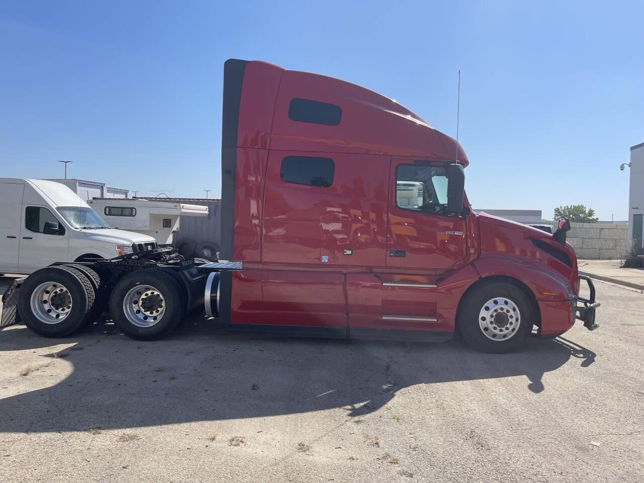 2022 Volvo VNL image 7
