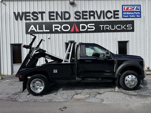 2024 Ford F450 XLT image 2