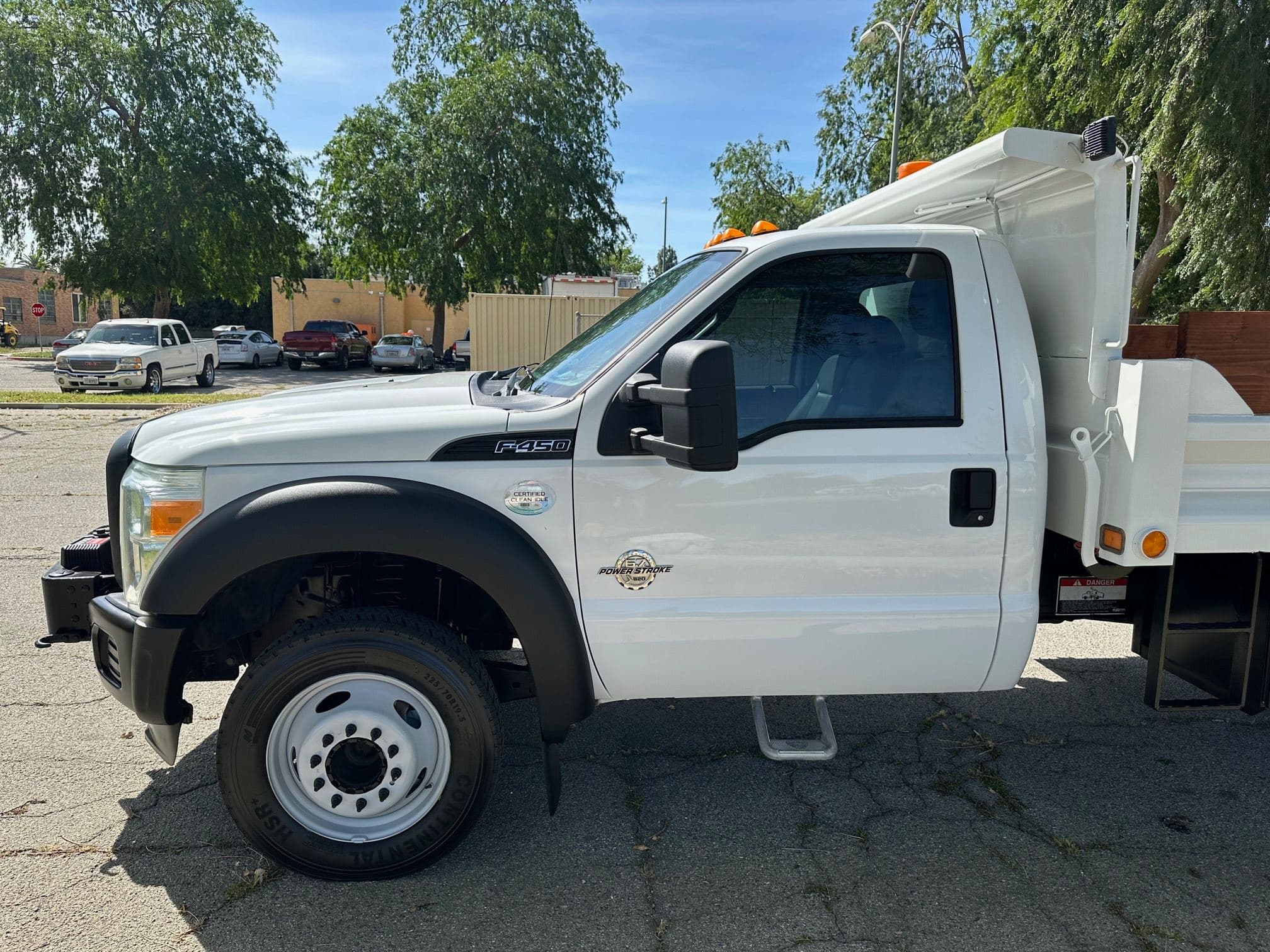 2011 Ford F-450 Gravel Dump Truck image 22