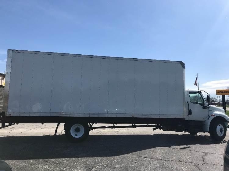 2022 International MV607 Box Truck - 220HP, 6 Speed Automatic, Roll up Door image 14