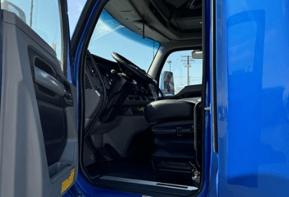 2020 Kenworth T680 image 8