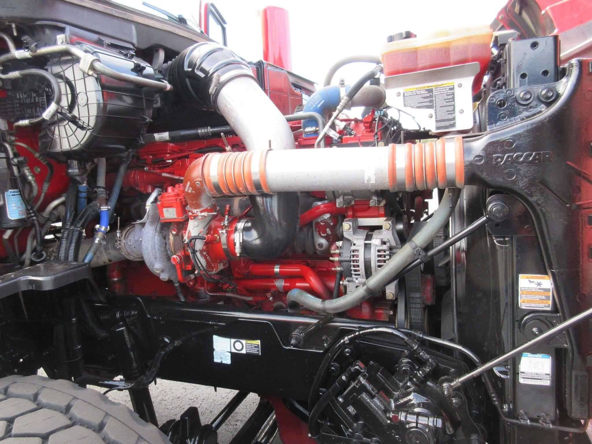2020 Peterbilt 567 image 4