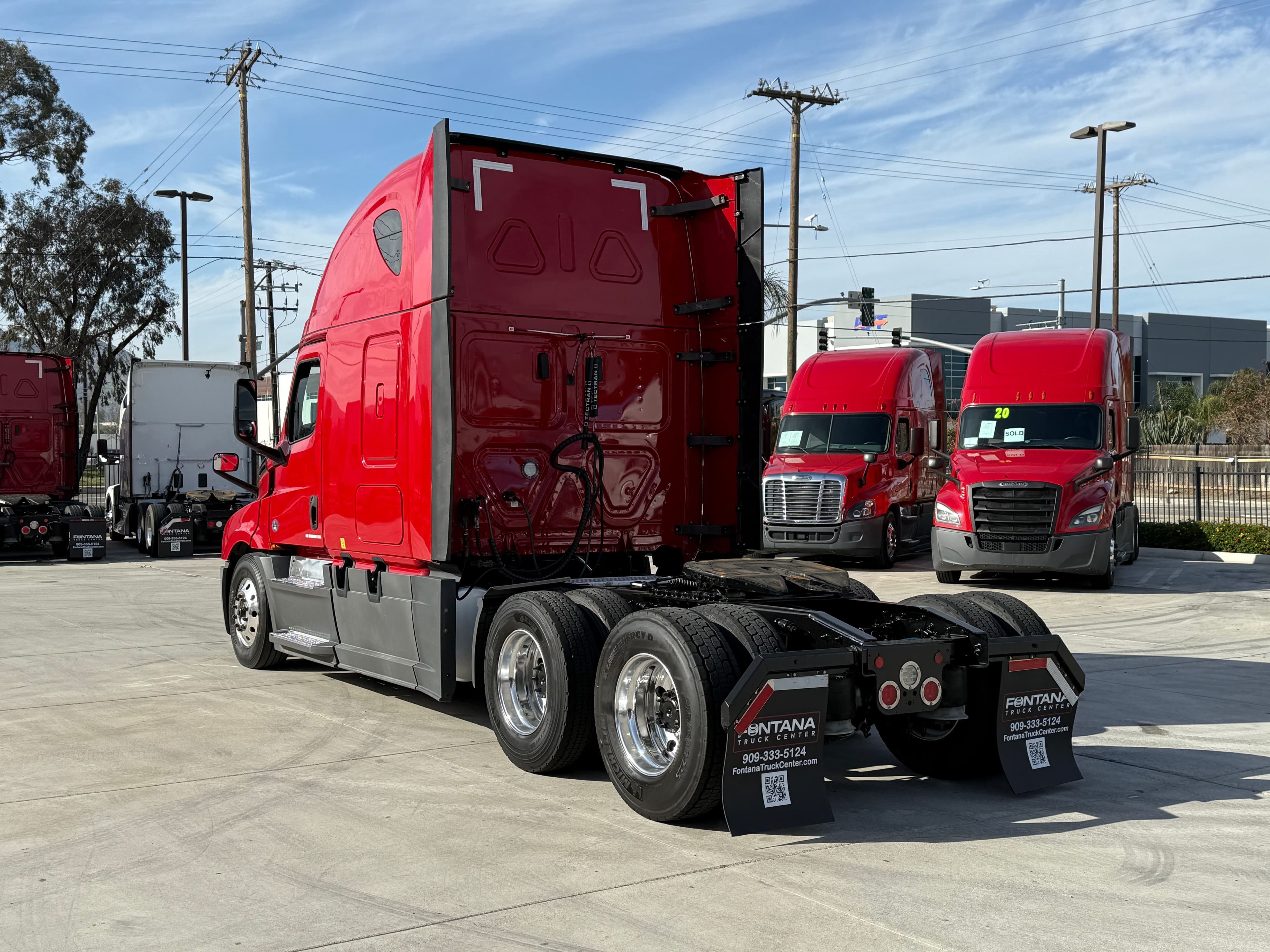2020 Freightliner Cascadia 126 image 7