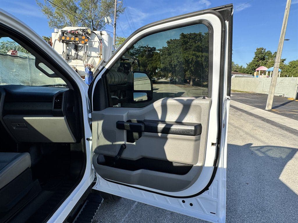 2019 Ford F450 XL image 41