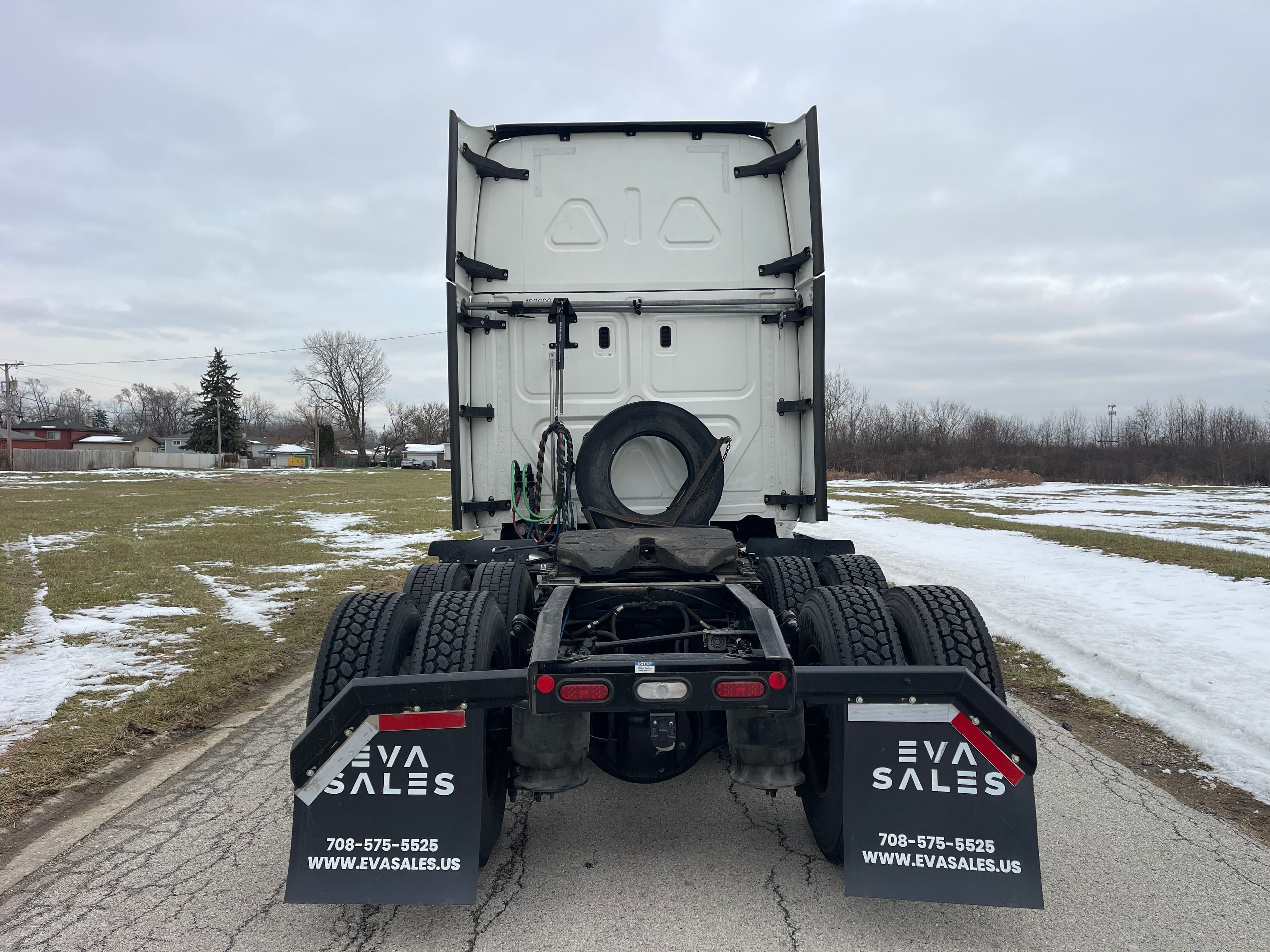 2022 Freightliner Cascadia 126 image 5