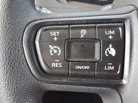 2026 Kenworth T880 image 27