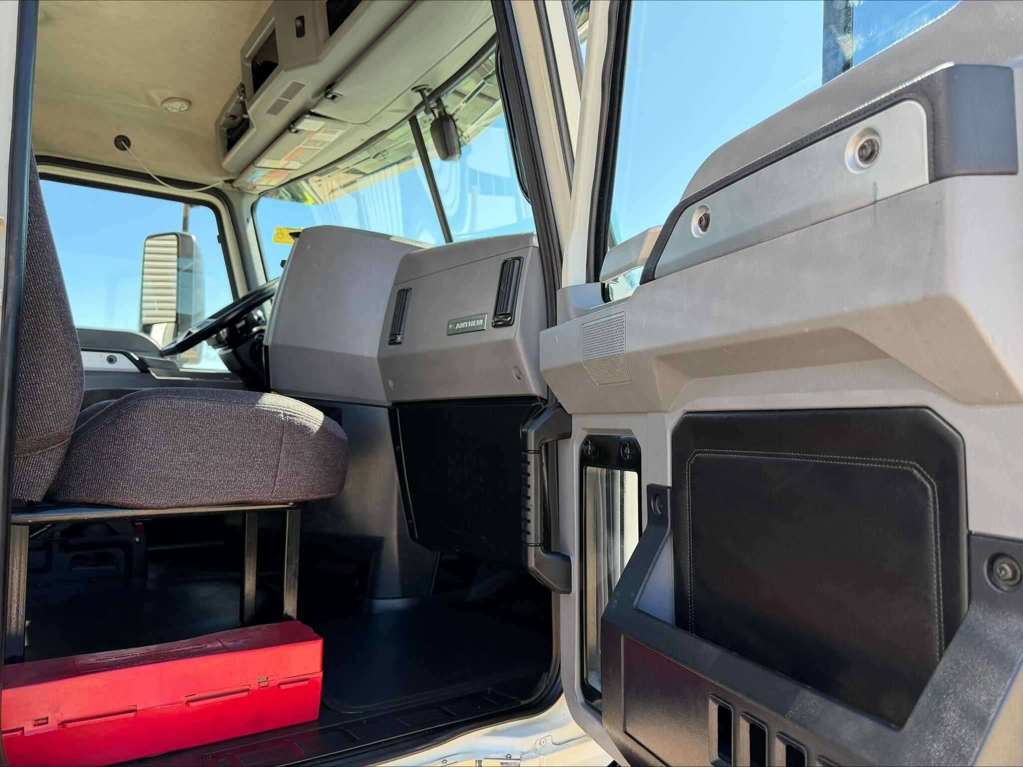 Used 2021 MACK ANTHEM Conventional - Day Cab in Oklahoma City, OK image 15