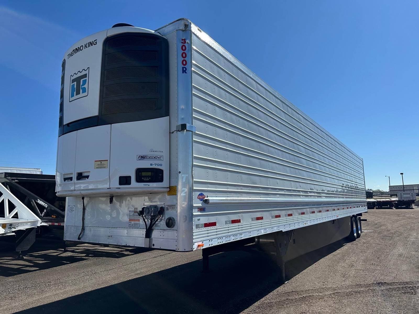 2023 Utility 3000R image 1