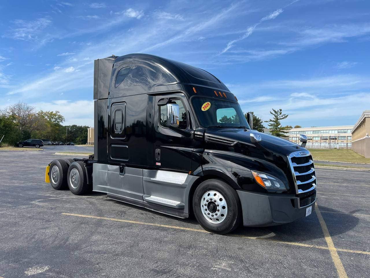 2020 Freightliner Cascadia 126 image 3