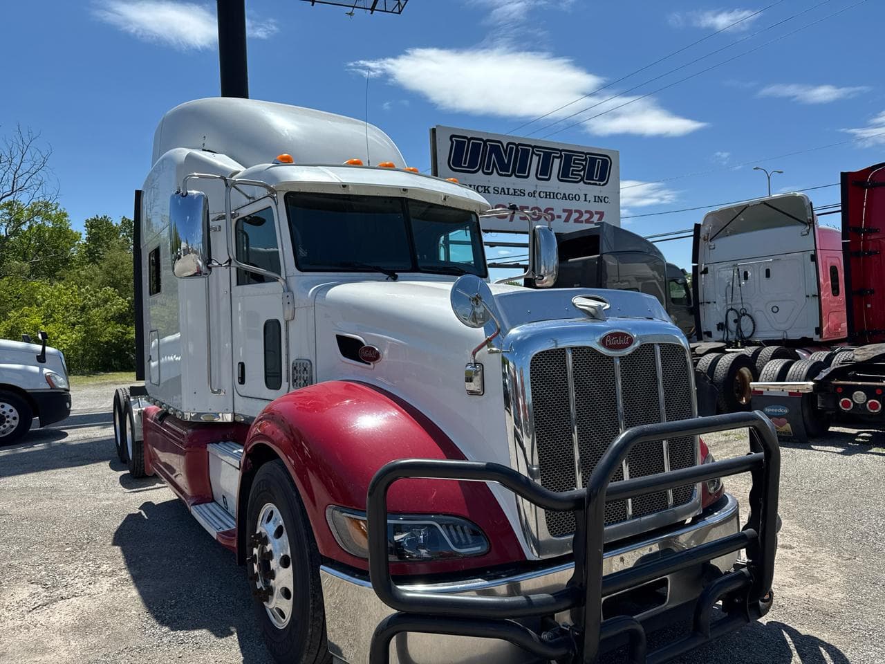 2015 Peterbilt 386 image 1