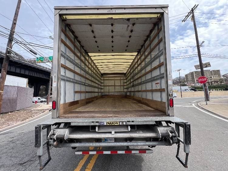 2022 International MV607 Box Truck - 220HP, 6 Speed Automatic, Roll up Door image 8
