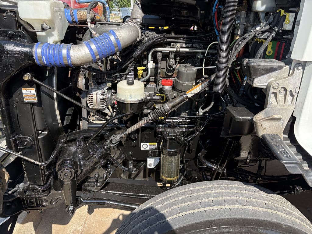 Used 2020 KENWORTH T880 image 6