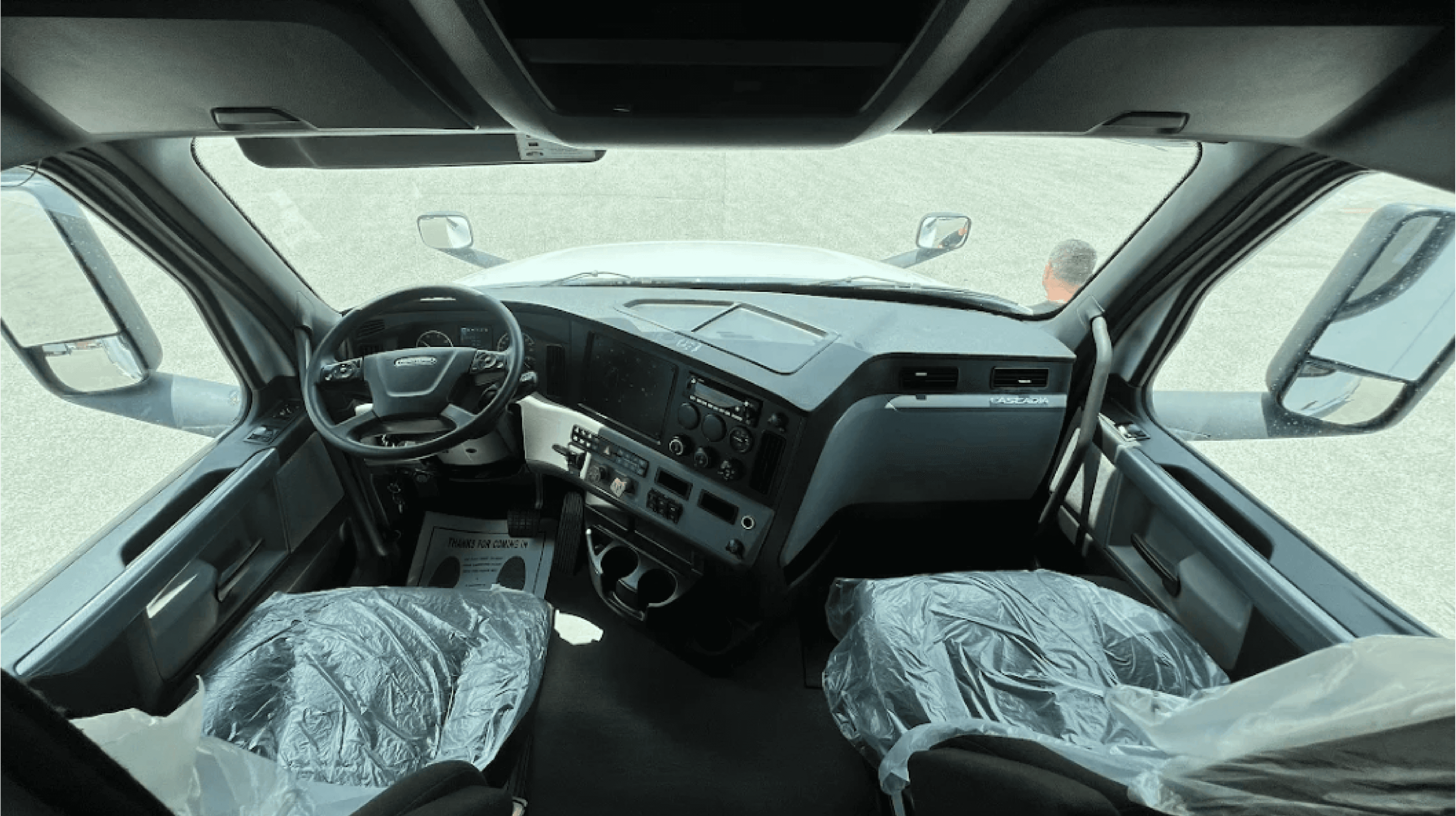 2022 Freightliner Cascadia image 2