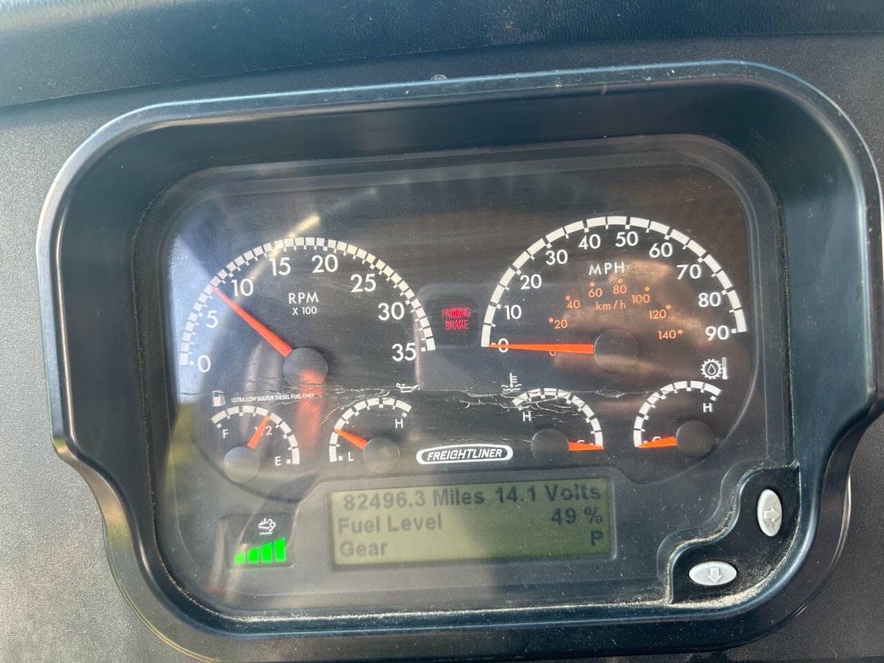 2014 Freightliner MT45 image 12