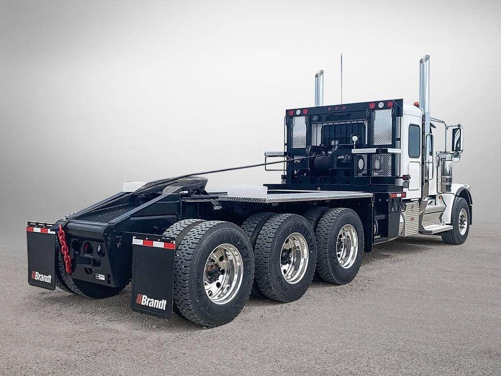 2025 Peterbilt 589 image 9