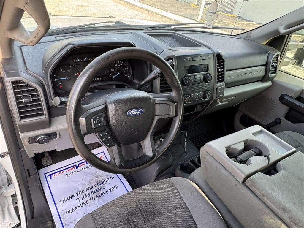 2018 Ford F550 image 67