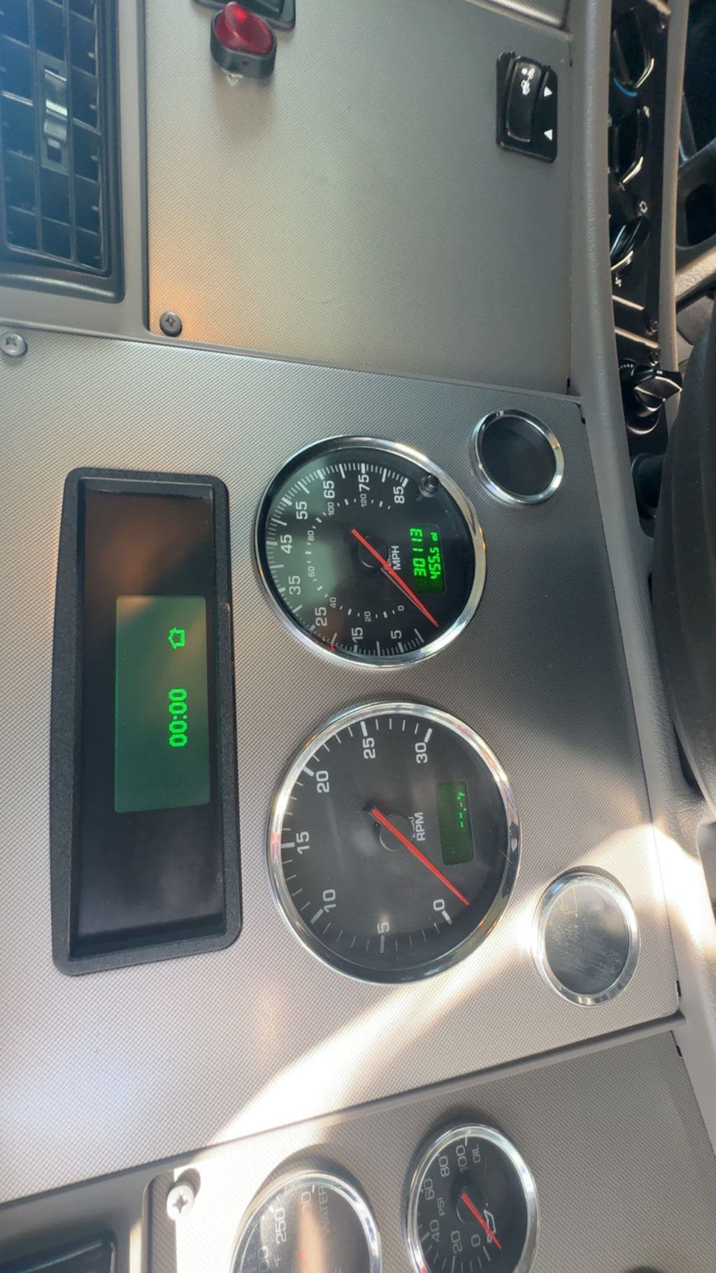 Used 2023 KENWORTH T270 image 10