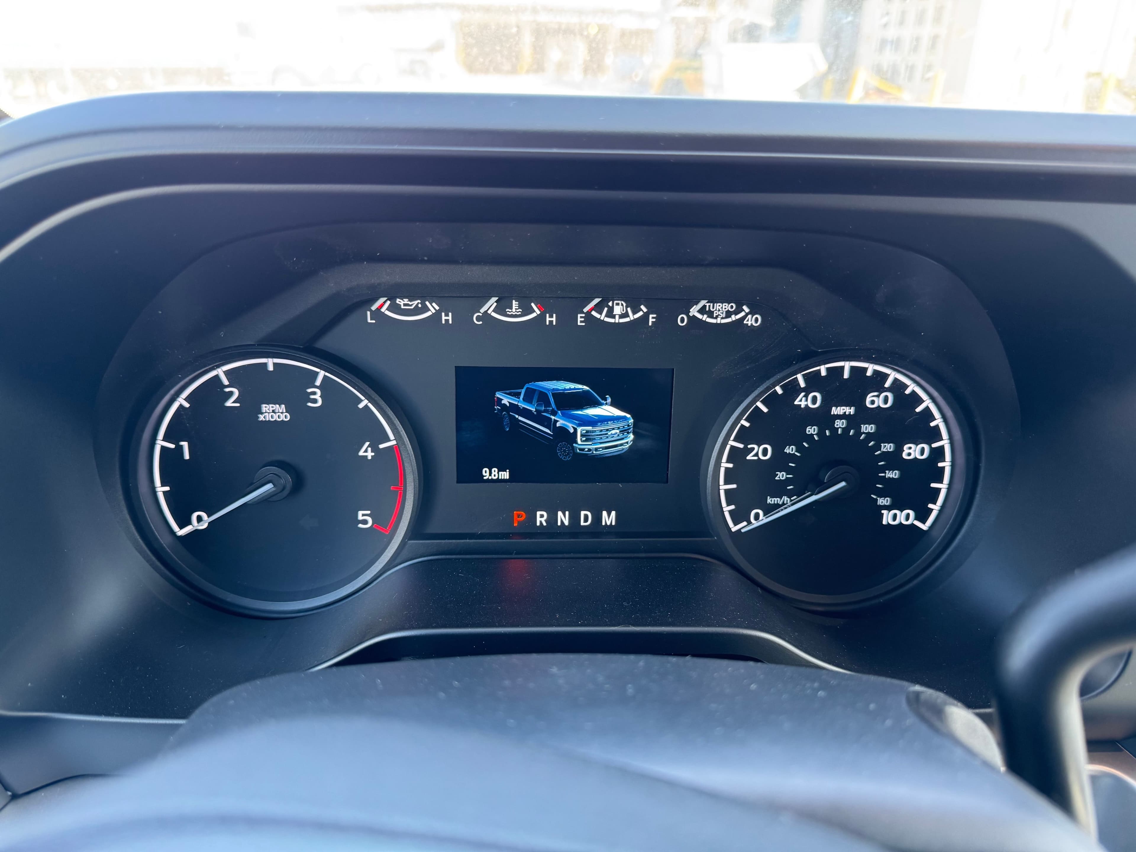 2025 Ford F-550 image 8