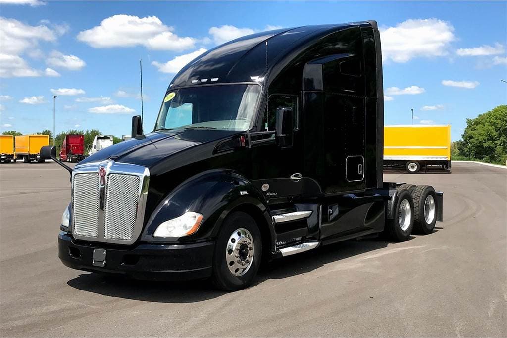 2019 Kenworth T680 image 2