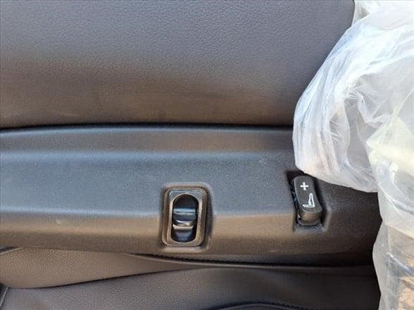 2025 Kenworth T880 image 13