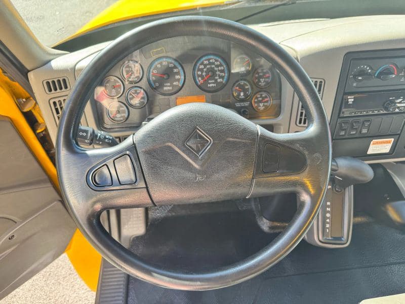 2019 International 4300 image 19