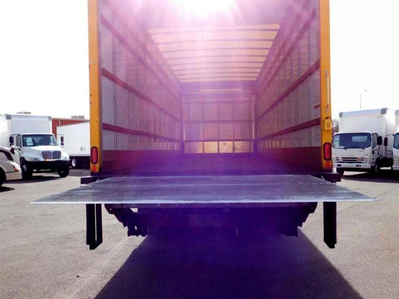 2019 International 4300 image 16