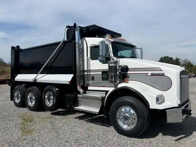 1992 Kenworth T800 image 1