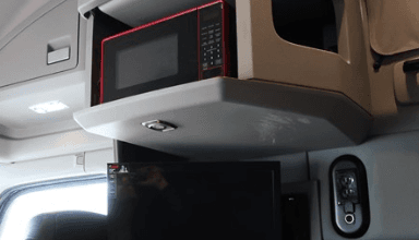 2020 Kenworth T680 image 10