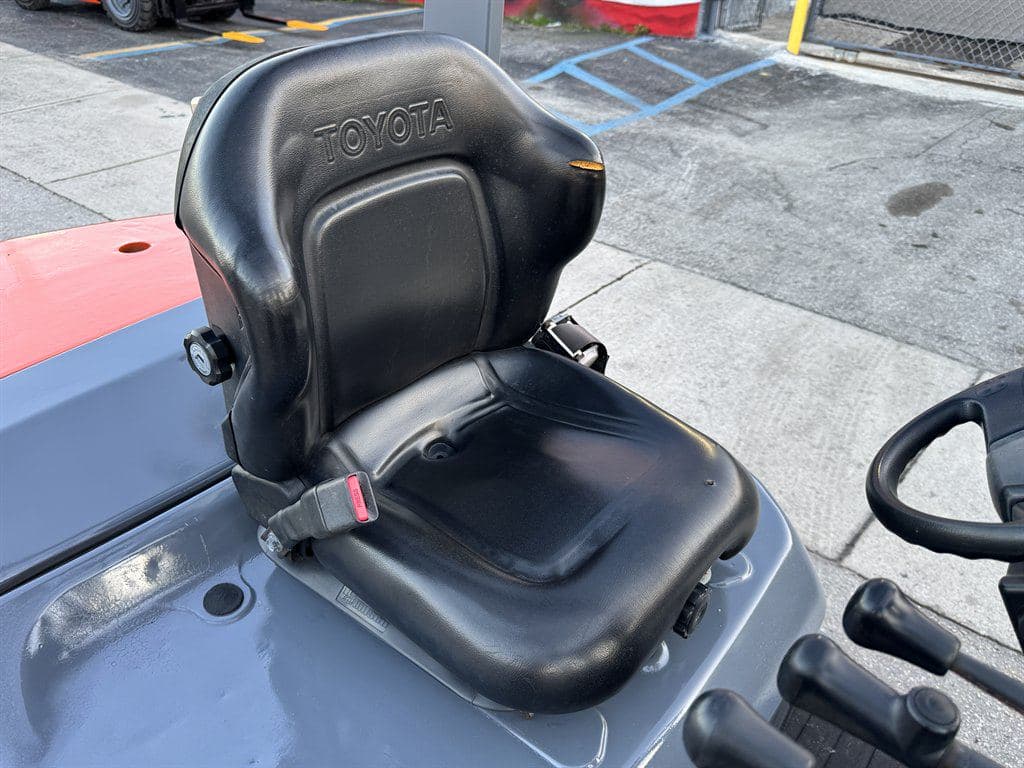 2018 Toyota 8fdu30 image 22
