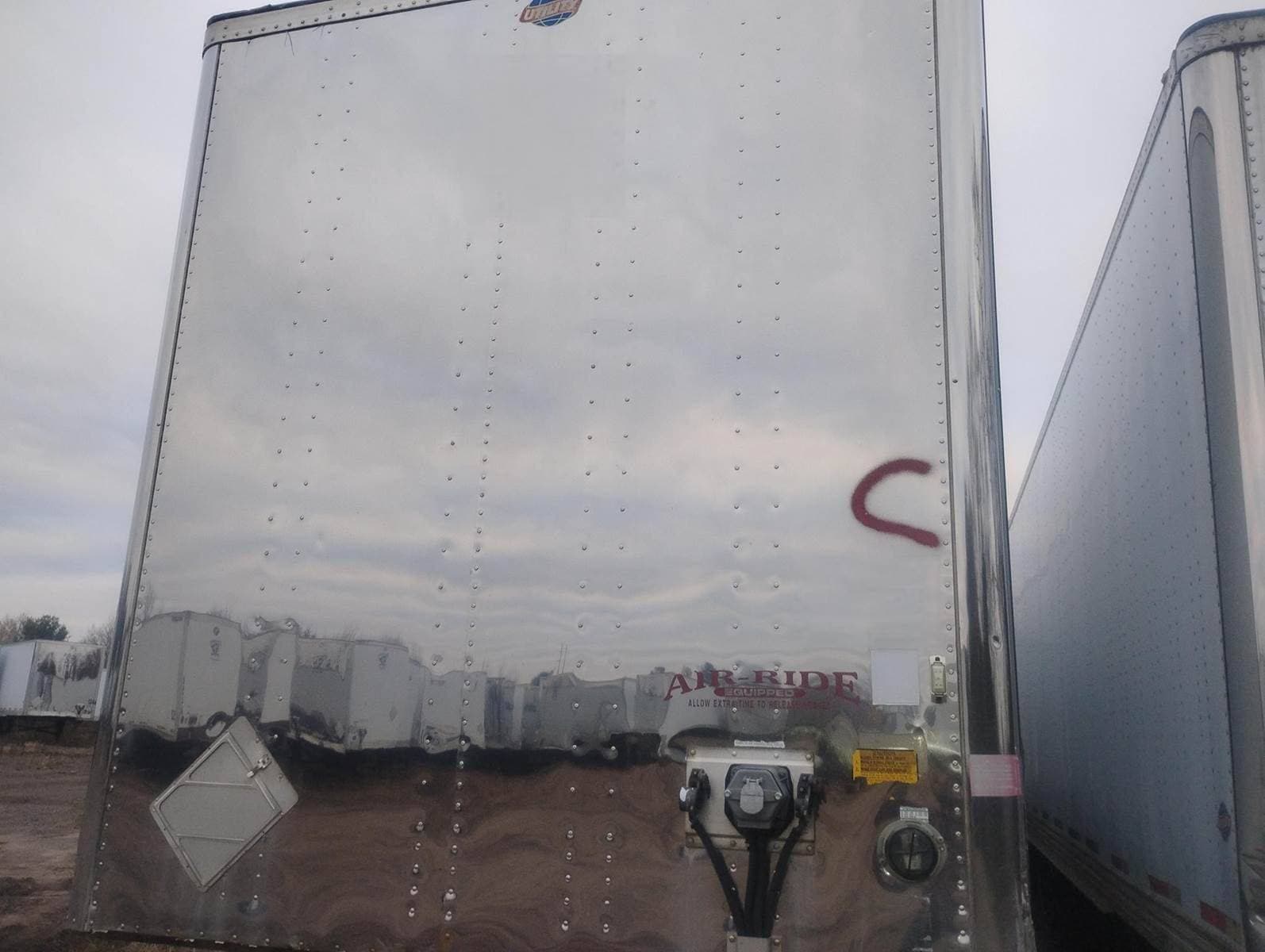 2009 Utility 53` Dry Van image 2