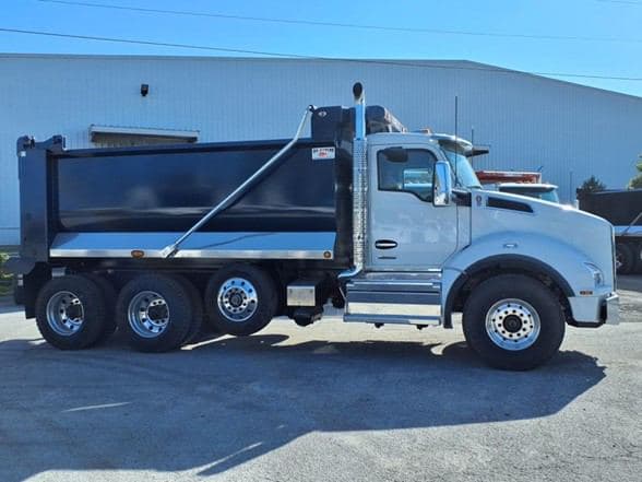 2026 Kenworth T880 image 5